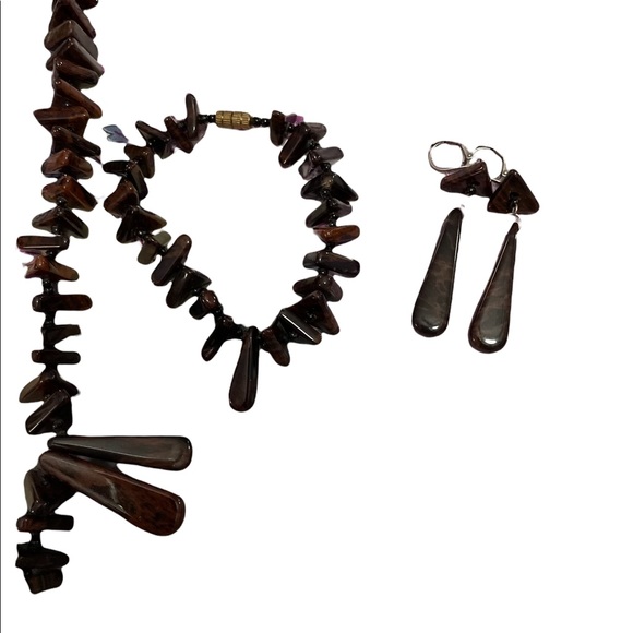 Like new Womens Baltic Amber necklace and earrings bundle - Picture 7 of 7